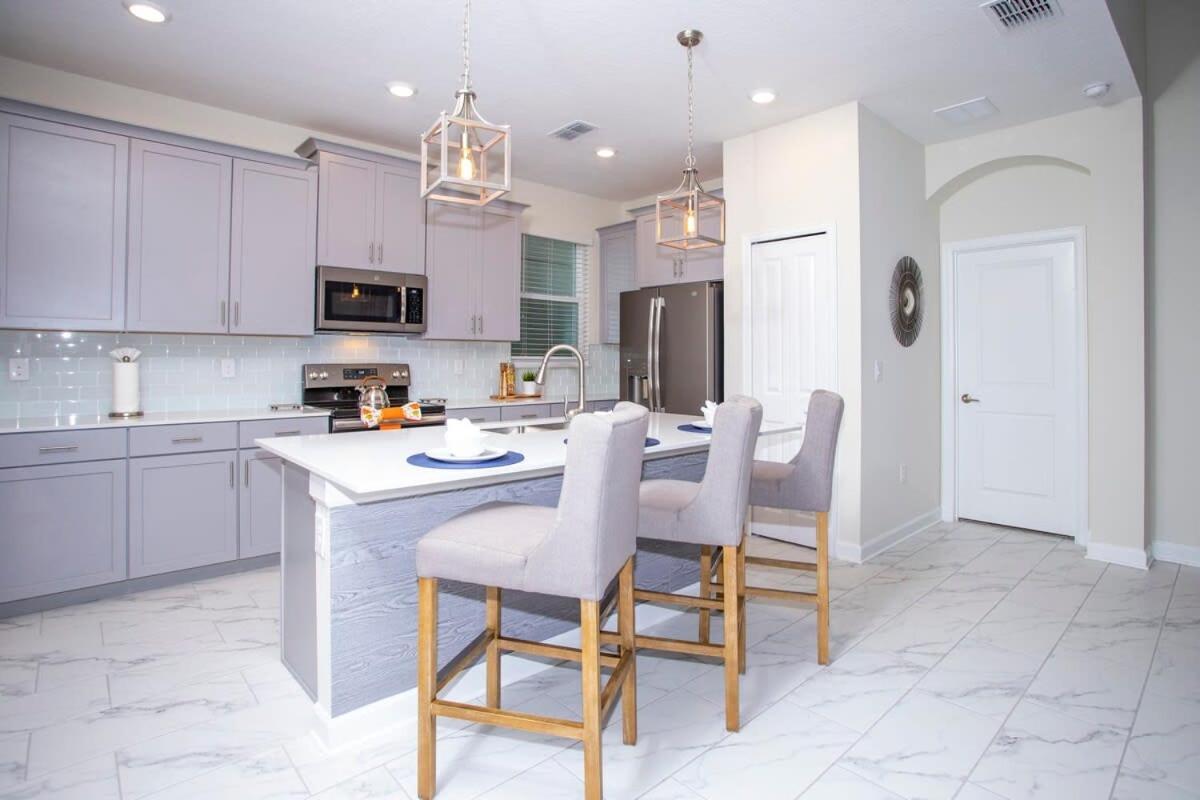 Gorgeous 5 Bd Single Family Close To Disney @ Storey Lake Resort 2734 Kissimmee Exteriör bild